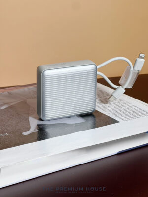 ของพรีเมี่ยม ของชำร่วยแบตสำรอง Ouger Powerbank with 2 cables 10000 mAh EE-215